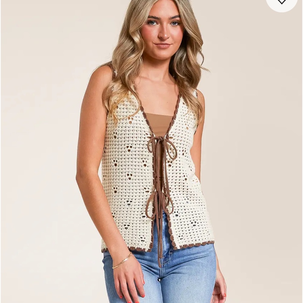 Willow + Root front tie sweater tank top